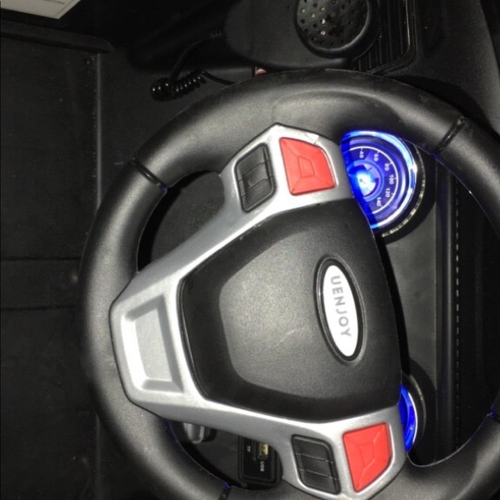 Wireless Remote controlled power wheel - Picture 6 of 6